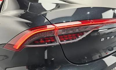 Hyundai Grandeur 2020, 121506 км, за 14410.37 USD - фото 23
