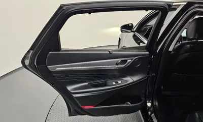 Hyundai Grandeur 2020, 121506 км, за 14410.37 USD - фото 25