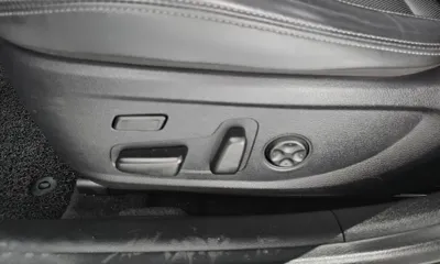 Hyundai Grandeur 2020, 121506 км, за 14410.37 USD - фото 31
