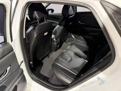 Hyundai Avante 2025, 30364 км, за 6396.67 USD - фото 11