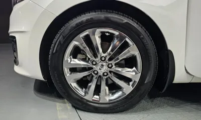 Kia Canival 2017, 84536 км, за 7880.79 USD