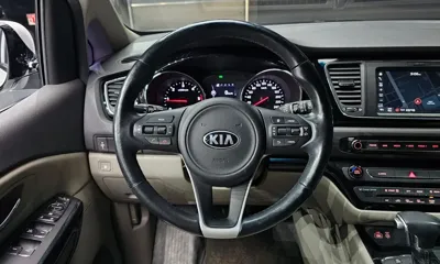 Kia Canival 2017, 84536 км, за 7880.79 USD - фото 13