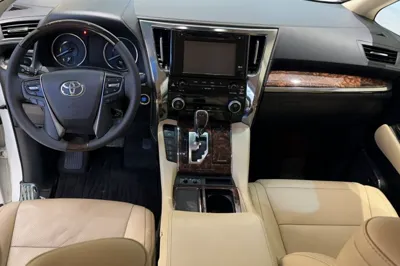 Toyota Alphard 2018, 158400 км, за 63983 USD - фото 10