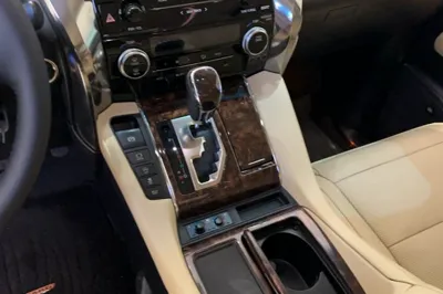 Toyota Alphard 2018, 158400 км, за 63983 USD - фото 12