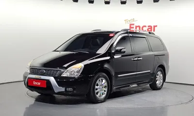 Kia Canival · 2011 год