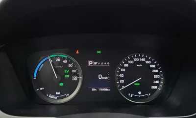 Hyundai Sonata 2015, 116468 км, за 6236.05 USD - фото 8