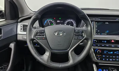 Hyundai Sonata 2015, 116468 км, за 6236.05 USD - фото 14