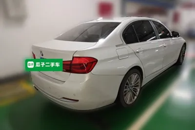 BMW 3 Series 2018, 50800 км, за 14312 USD