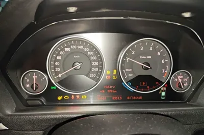 BMW 3 Series 2018, 50800 км, за 14312 USD - фото 8