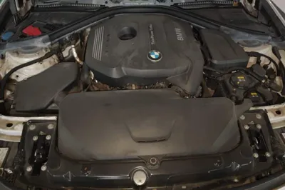 BMW 3 Series 2018, 50800 км, за 14312 USD - фото 17