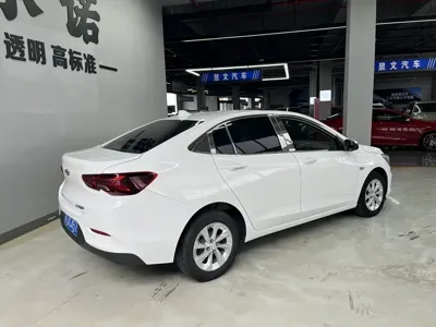 Chevrolet Cavalier 2022, 58000 км, за 4818.58 USD