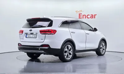 Kia Sorento 2016, 149956 км, за 7866.21 USD