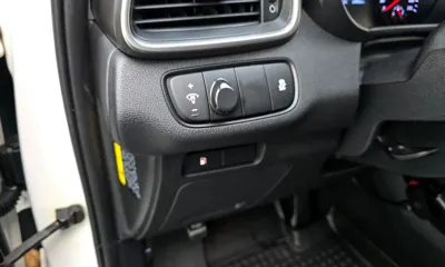 Kia Sorento 2016, 149956 км, за 7866.21 USD - фото 13