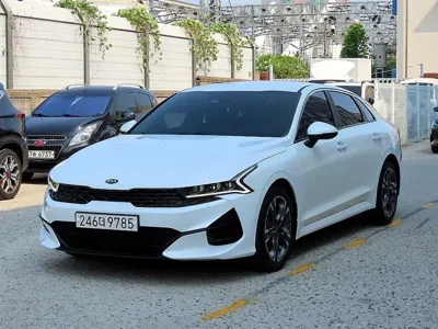 Kia K5 2020, 83133 км, за 10069.55 USD