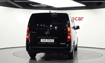Hyundai Starex 2017, 102106 км, за 8125.85 USD