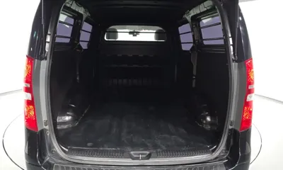 Hyundai Starex 2017, 102106 км, за 8125.85 USD - фото 20