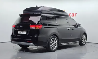 Kia Canival 2017, 174948 км, за 8402.26 USD