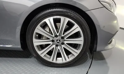 Mercedes-Benz E-Class 2017, 82594 км, за 16749.86 USD
