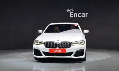 BMW 5-Series 2023, 57381 км, за 23828.28 USD
