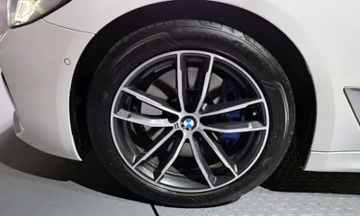 BMW 5-Series 2023, 57381 км, за 23828.28 USD