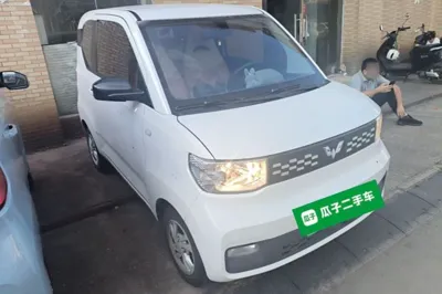 Wuling Hongguang MINIEV 2021, 29500 км, за 5201 USD