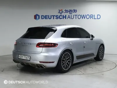 Porsche Macan 2015, 411762 км, за 9250.08 USD