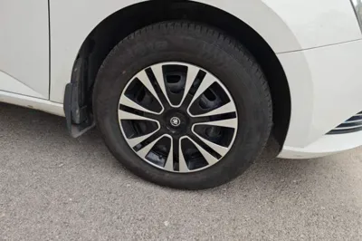 Skoda Fabia 2015, 134100 км, за 5889 USD - фото 8
