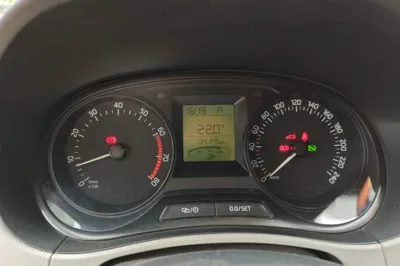 Skoda Fabia 2015, 134100 км, за 5889 USD - фото 11