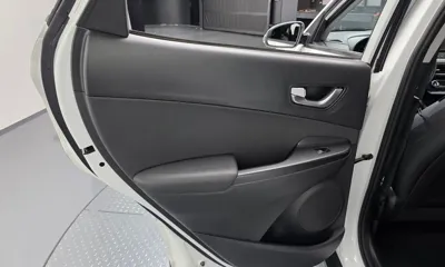 Hyundai Kona 2021, 101638 км, за 9042.42 USD - фото 25