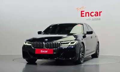 BMW 5-Series 2023, 29584 км, за 31200.72 USD