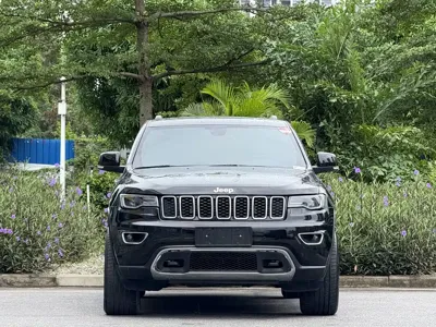 Jeep Grand Cherokee (Import) 2021, 218000 км, за 15552.97 USD