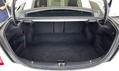 Mercedes-Benz C-Class 2018, 95086 км, за 10213.38 USD - фото 20