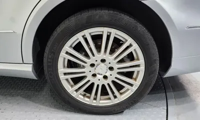 Mercedes-Benz E-Class 2011, 49846 км, за 5483.98 USD