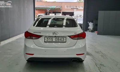 Hyundai Avante 2014, 161422 км, за 4853.43 USD