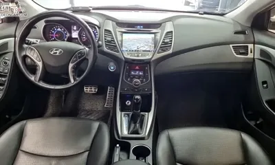 Hyundai Avante 2014, 161422 км, за 4853.43 USD