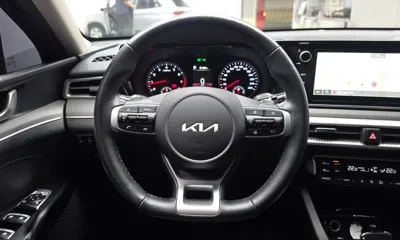 Kia K5 2023, 42637 км, за 14006.52 USD - фото 13