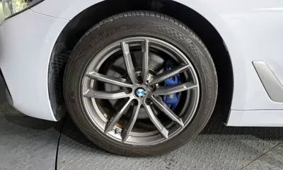 BMW 5-Series 2018, 123721 км, за 13651.43 USD