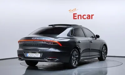 Hyundai Grandeur 2021, 156276 км, за 11044.66 USD