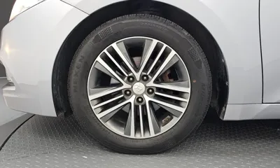 Hyundai Grandeur 2014, 268368 км, за 2595.63 USD
