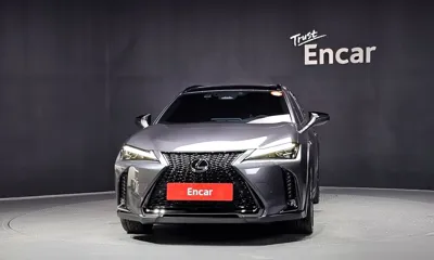 Lexus UX 2026, 3816 км, за 34127.61 USD
