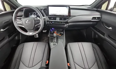 Lexus UX 2026, 3816 км, за 34127.61 USD - фото 7