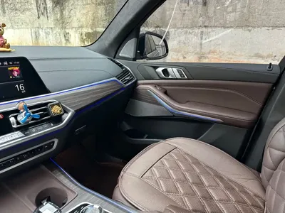 BMW X5 2023, 20000 км, за 67655.99 USD - фото 8