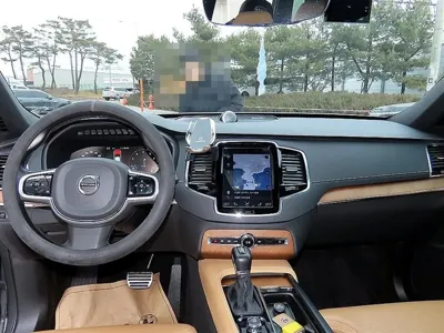 Volvo XC90 2019, 128000 км, за 20349.22 USD - фото 7