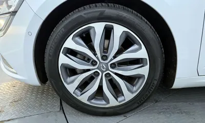 Renault-KoreaSamsung SM6 2016, 131116 км, за 4426.82 USD
