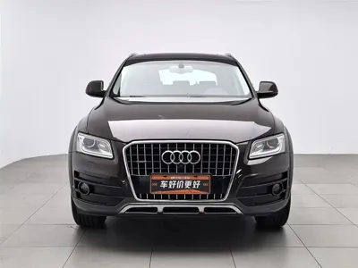 Audi Q5 2018, 132100 км, за 10284.51 USD