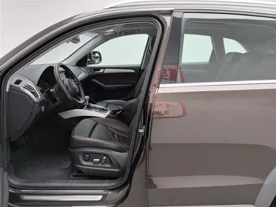Audi Q5 2018, 132100 км, за 10284.51 USD - фото 10