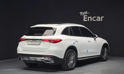 Mercedes-Benz GLC-Class 2023, 50922 км, за 39002.9 USD