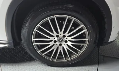 Mercedes-Benz GLC-Class 2023, 50922 км, за 39002.9 USD