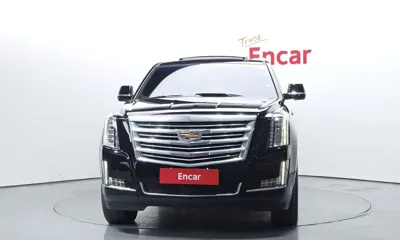 Cadillac Escalade 2017, 187621 км, за 19867.53 USD