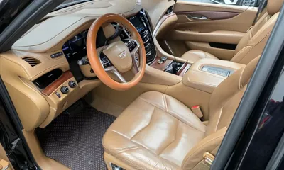 Cadillac Escalade 2017, 187621 км, за 19867.53 USD - фото 7